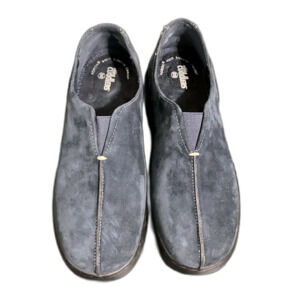 NWOT Cobbie Cuddlers Blue Suede Slip On Shoe Women Size 8.5